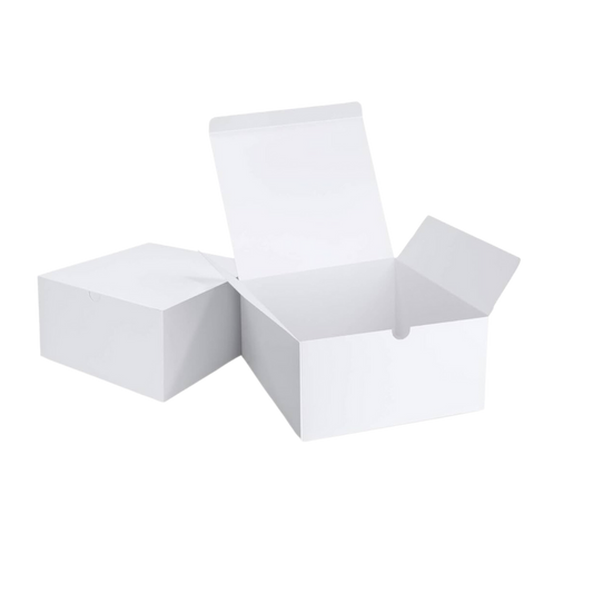 White top tuck gift box